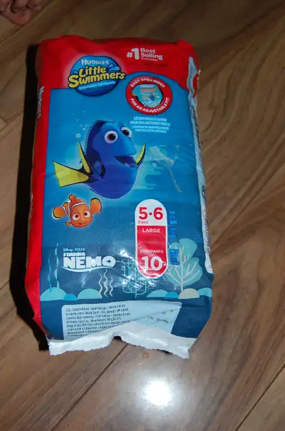 Huggies Little Swimmers Large Couches, View more