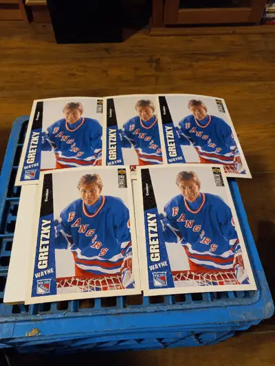For sale. Wayne Gretzky Upper Deck Large Promo Cards 1/8 Lot of 6 Collectors Choice. 7 cards in tota...