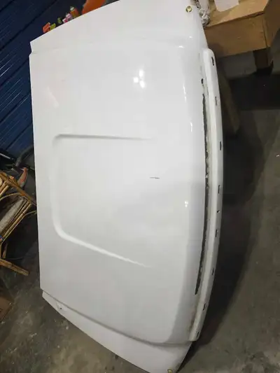 Chevy pickup truck white hood. 07-13 in good condition other then small dent. $350 open to offers/ t...