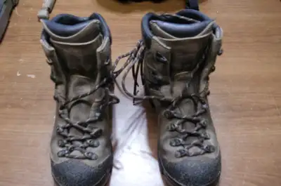 Mens Hiking Boots, View more