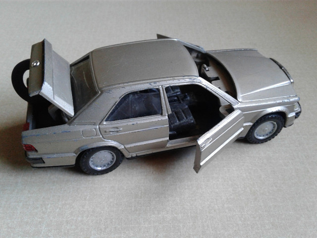 Vintage Rare Gold Mercedes Benz 190E/NZG Germany in Toys & Games in City of Toronto - Image 2