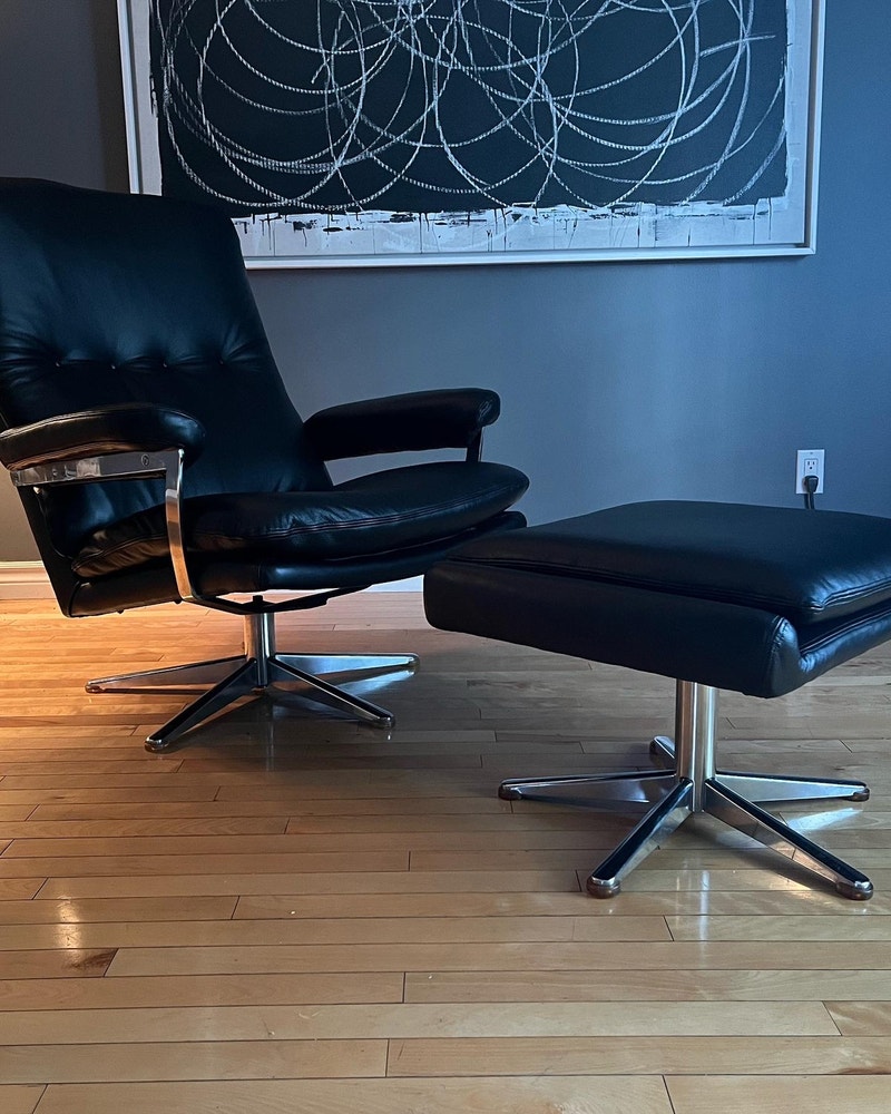 Mid century modern Danish “Palma” Lounge Chair and Ottoman Chairs
