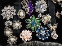 Elegant Fine Jewelry Brooches  Crystal Vintage Rhinestone  Jewel