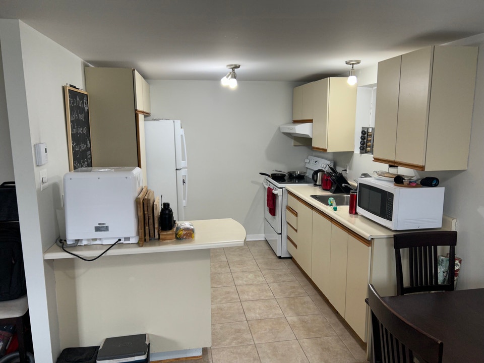 3 1/2 à louer à Repentigny 5