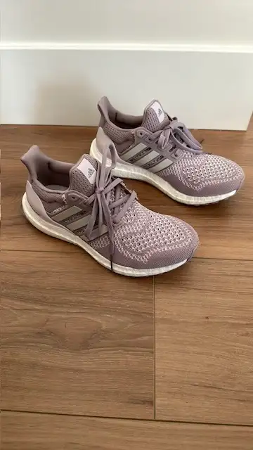 Adidas Ultra Boost Shoes/Sneakers  Size 6.5 Like New Worn Twice, View more