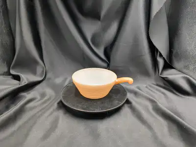 From 1970's Glass soup or cereal bowl Resembles bee hive 7 inch or 17.75 cm across 5 inch or 12.75 c...