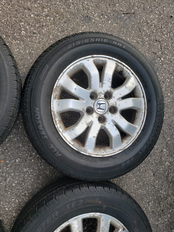 215/65-R16 rims and tires all season in Tires & Rims in Hamilton - Image 2