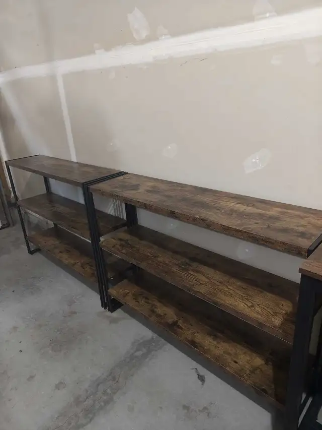 Table and Book Shelves570611530246410242