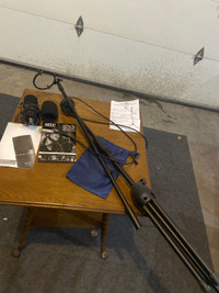 MXL770 microphone and ohuhu microphone stand 