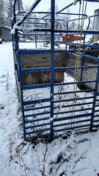 Cattle rack for truck box 400$