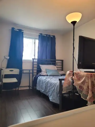 ## **Spacious & Clean 3BR ,1.5 bathroom Townhouse – 1 Bedroom on 2nd floor for Rent (Female Preferre...