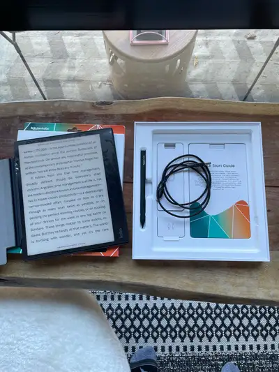 Kobo Elipsa 2E c/w Sleep Cover, View more