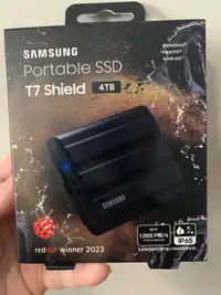 Portable SSD T7 Shield 4TB