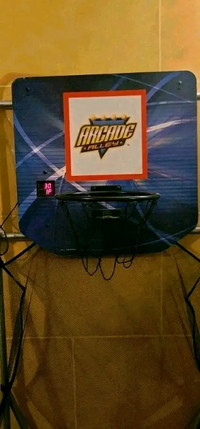 ARCADE ALLEY BASKETBALL GAME - COME GET IT