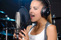Vocal lessons / singing teacher 