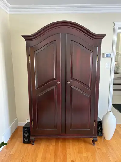 Armoire en merisier, View more