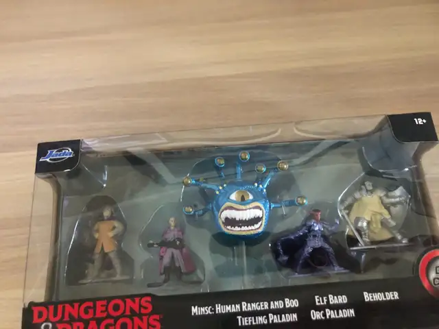 NEW Sealed Jada Toys Dungeons & Dragons Die Cast Figurine Set in Toys & Games in City of Toronto - Image 3