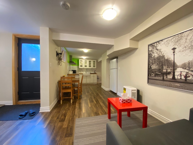 Luxurious Renovated Basement Yonge and Finch (10 min) Long Term