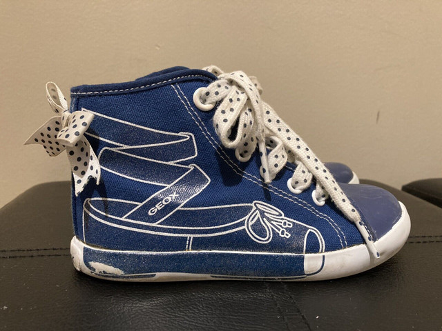  Geox high top toddler size 10 in Kids & Youth in Mississauga / Peel Region