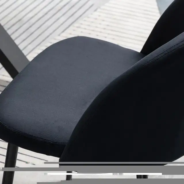 Velvet-touch sturdy dining chair  in Chairs & Recliners in Markham / York Region - Image 8