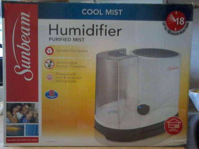 Sunbeam and Vick's Humidifiers (offseason price just $10) in Health & Special Needs in City of Toronto