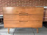 Mid century modern Imperial Contemporary 3 drawer dresser - 