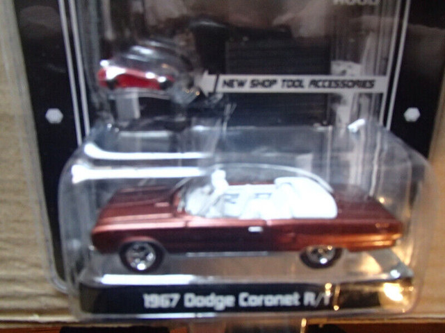 1:64 Greenlight Hobby Collection Ser 1 1967 Dodge Coronet R/T in Toys & Games in Sarnia - Image 4