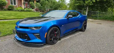 2017 Camaro SS 1LE for sale. This is an incredible sports car in Hyper blue metallic , 6.2 L V8, 6 s...