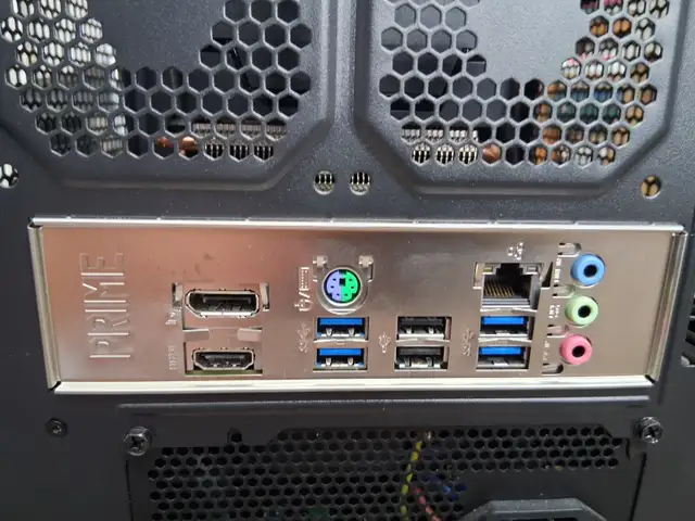 Custom built expandable PC501752725484359686