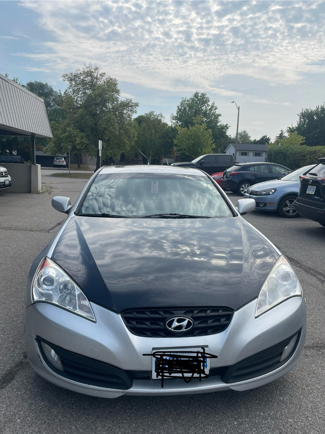 2010 Hyundai Genesis 2.0T in Cars & Trucks in City of Toronto - Image 2