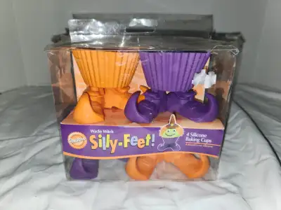 Halloween Iteams, View more