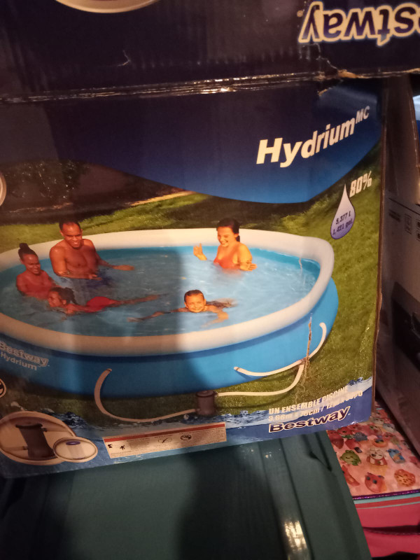 Hydrium Bestway Pool PUMP... Brand new in box in Hot Tubs & Pools in Calgary - Image 3
