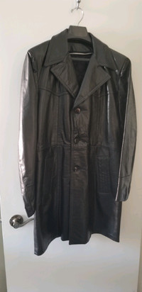 Manteau d'homme en cuir Gr.40
Men's Leather Coat, Sz 40