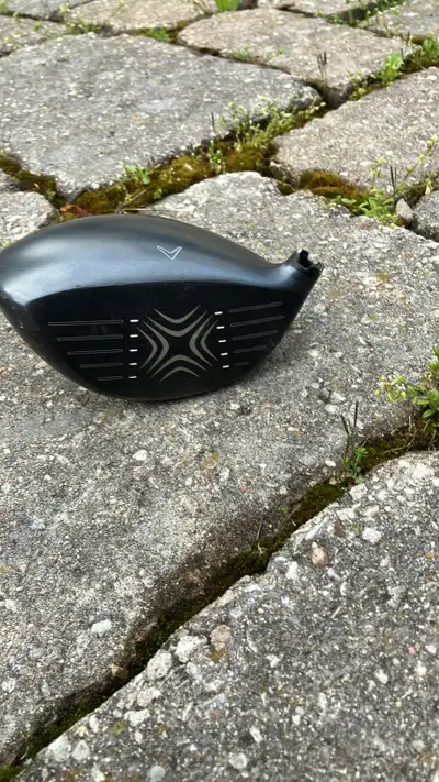 Callaway x2 hot driver head (slightly dented), View more