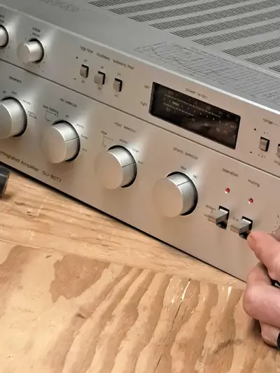 Vintage Technics SU-8077 Stereo Integrated Amplifier, View more