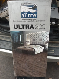 Hi end laminate flooring. ULTTRA 22O $100 5 and a half boxes 7 i