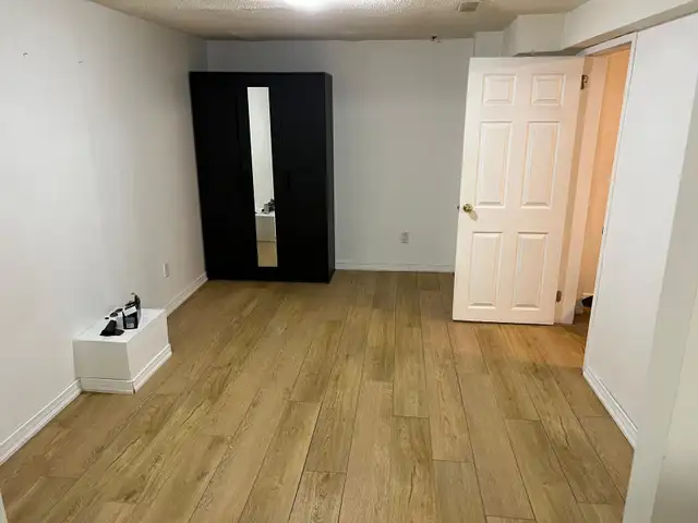 walkout basement apartment for rent in Long Term Rentals in Oshawa / Durham Region - Image 6