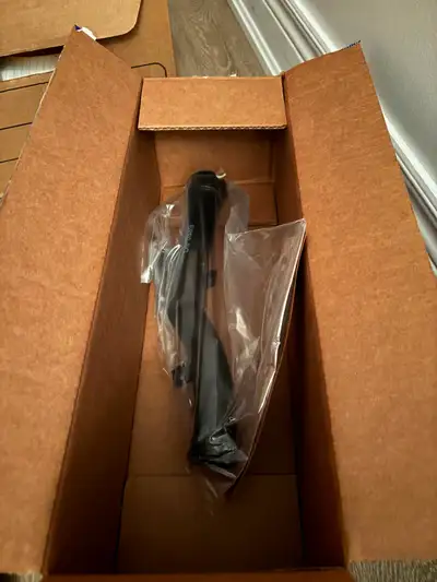 I am selling crossover pipe for the mini Cooper R 56 2011 will fit any of those model years from 200...