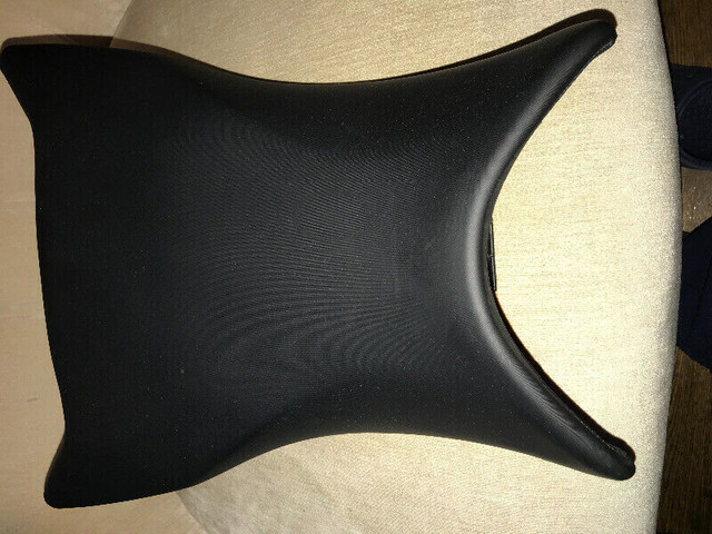 BMW s1000rr Front Riders Seat Cushion Saddle OEM Black Leather in Other in City of Toronto - Image 3