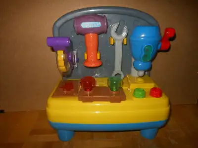 toy tool work bench set