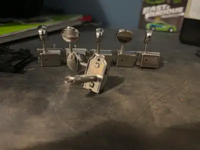  vintage in-line split Post fender tuners, View more