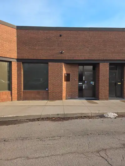 Clean and well maintained industrial unit available in a prime North York location with easy access...