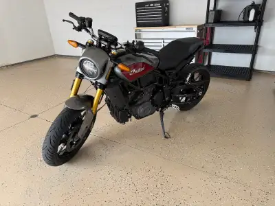 2019 Indian ftr1200s bike has 3500 km on it. Had a fender eliminator with flush mounted taillights a...