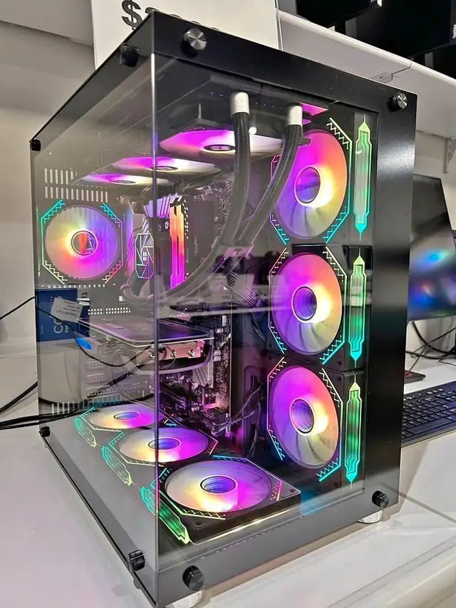 New Build RTX 5070 Gaming PC Under $2000!!! in Desktop Computers in Mississauga / Peel Region - Image 2
