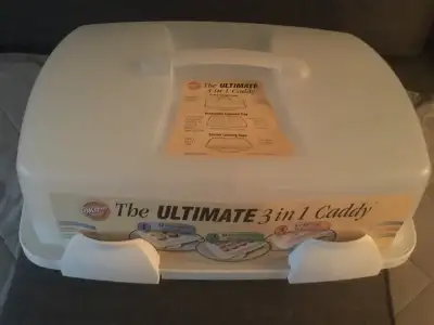 Wilton 3 in 1 Ultimate Cake Caddy, View more