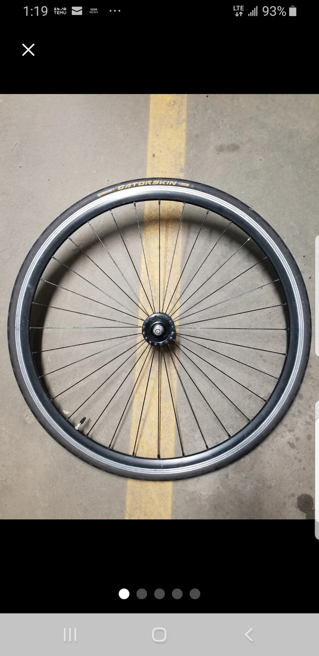 26 inch Aluminum Bike Front wheel 700x23c23x622 dans Châssis et pièces  à Ville de Toronto