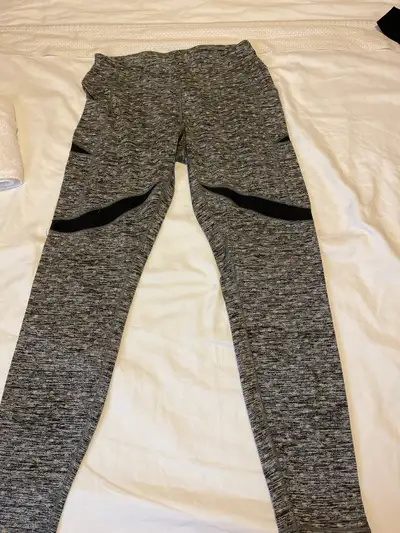 Leggings with pockets and Tshirt s, View more