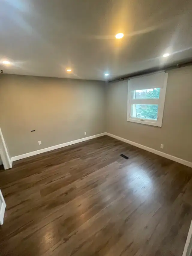  5‑Bedroom Upper Unit for Rent – Waterloo in Long Term Rentals in Kitchener / Waterloo - Image 5