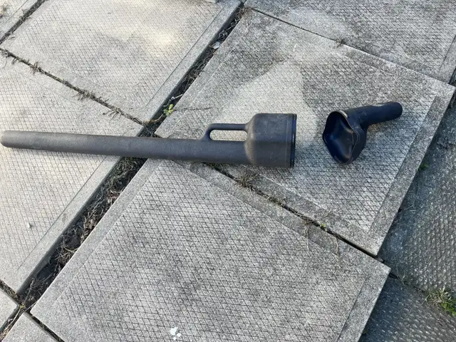 Fishing Rod/Reel Carrying Case in Fishing, Camping & Outdoors in Windsor Region - Image 3