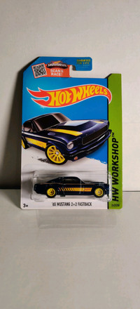 Hot Wheels 65 Mustang 2+2 fastback coupe diecast car new